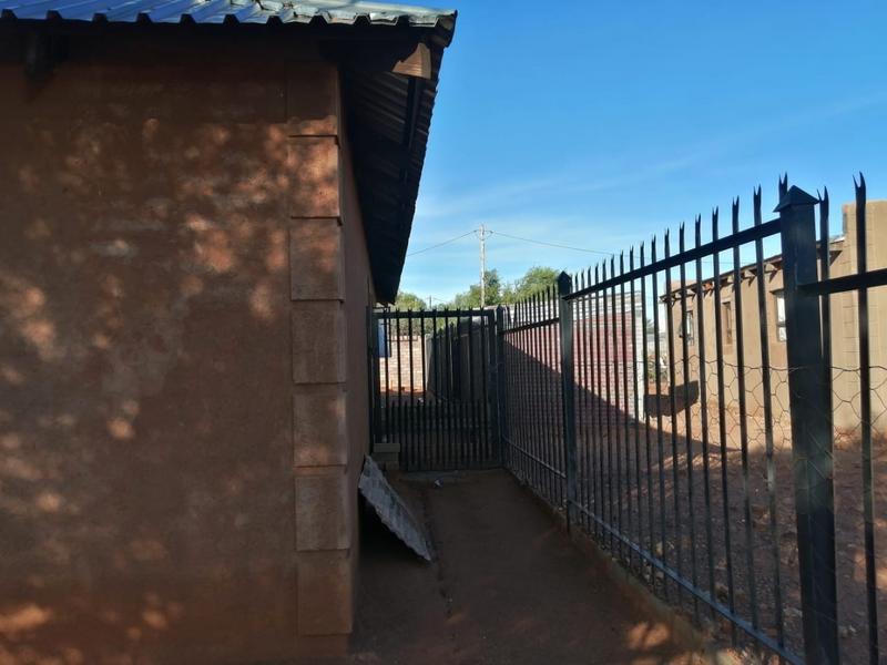 3 Bedroom Property for Sale in Kuruman Northern Cape